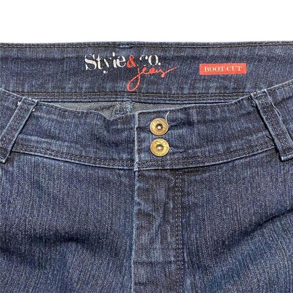 Style & Co. relaxed fit bootcut leg Women's size 12 blue denim jeans - Picture 4 of 5